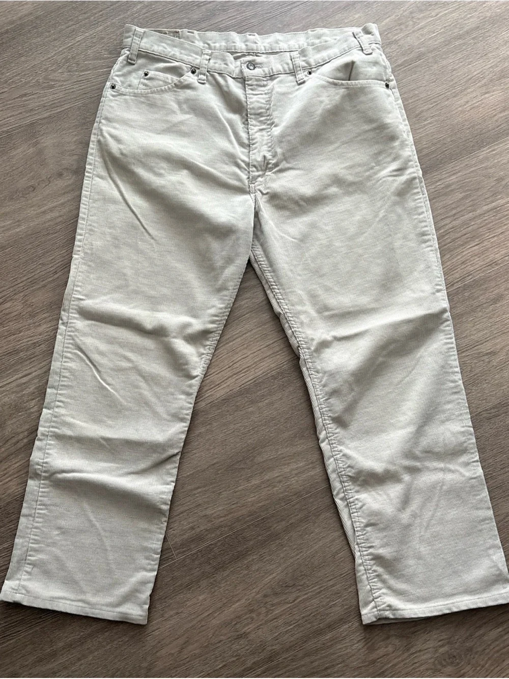 Men's vintage Levi’s 551 white tab corduroy light beige straight pants 34/32